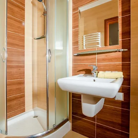 Karolinka Gasthuis Dziwnówek