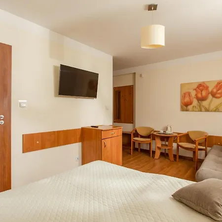 Karolinka Πανσιόν