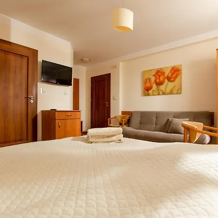 Karolinka 3* Dziwnówek