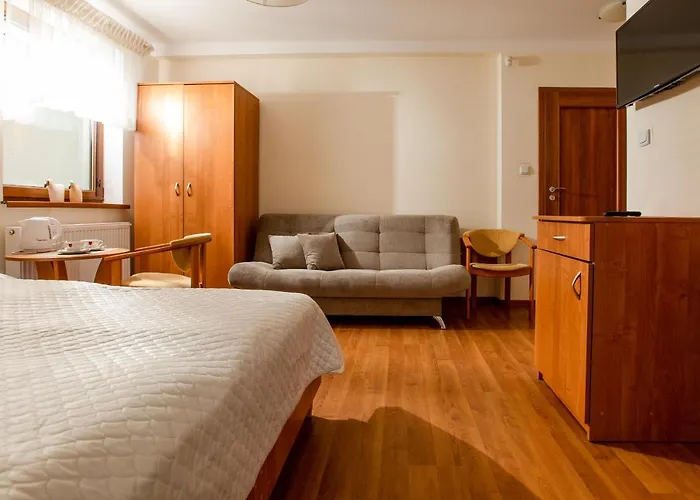 Karolinka Dziwnówek