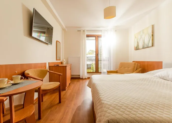 Karolinka 3* Dziwnówek