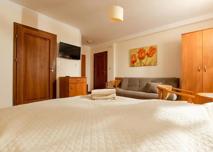 Karolinka 3* Dziwnówek