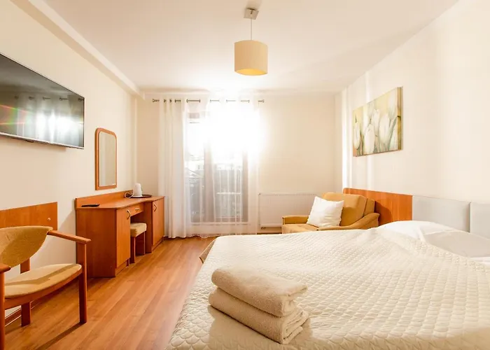 Karolinka 3* Dziwnówek