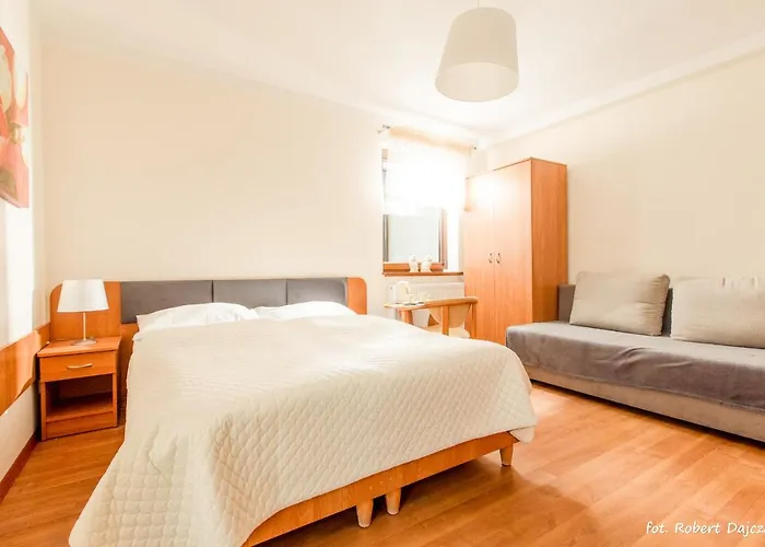 Karolinka Dziwnówek